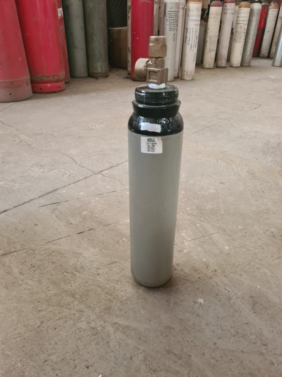 Nitrogen 99.9999% UHP